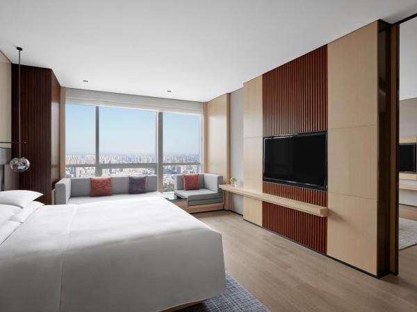 Shenyang Marriott Hotel : photo 1 de la chambre marriott premier suite with executive lounge access, 1 king