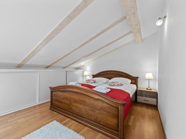 Minerva Hotel : photo 6 de la chambre appartement avec balcon