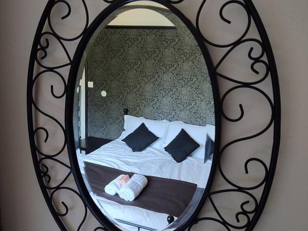 Château Saint-Martin : photo 6 de la chambre chambre double - vue sur jardin