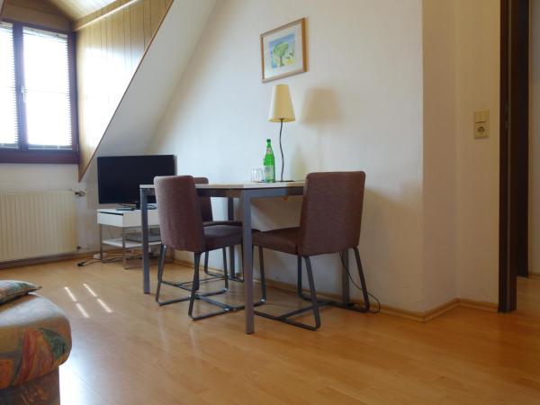 Pension am Helenenwall : photo 5 de la chambre appartement