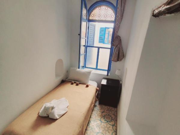 Riad AYLAL : photo 2 de la chambre chambre lits jumeaux standard