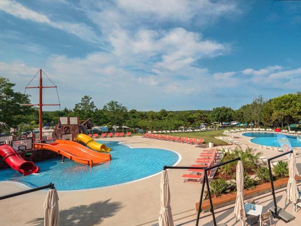 Drago Tours LODGE TENT Holiday Deluxe, Lanterna : photo 9 de la chambre tente