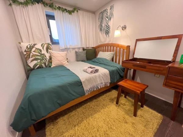 HHZib, homestay on a hill in the heart of Seoul - 'BEST SEOUL STAY 2024' by Seoul : photo 4 de la chambre chambre double avec salle de bains commune