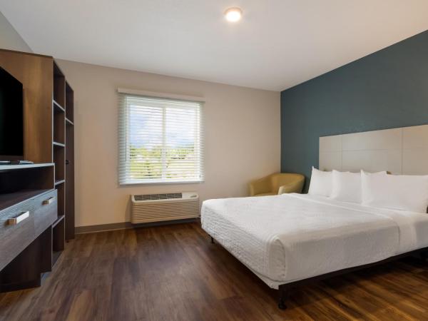 WoodSpring Suites Panama City Beach : photo 8 de la chambre suite lit queen-size - non-fumeurs 