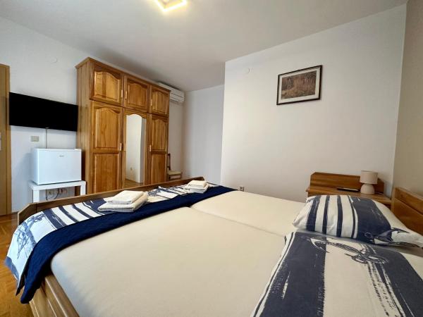 Hotel Buenavista Beach House Trogir : photo 2 de la chambre chambre double avec balcon