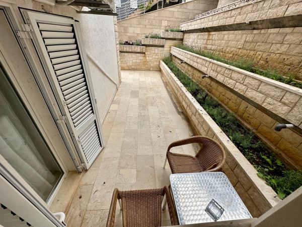 Hotel Buenavista Beach House Trogir : photo 6 de la chambre chambre lits jumeaux standard avec vue sur jardin