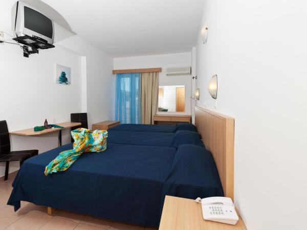 Europa Hotel : photo 1 de la chambre studio (3 adultes)