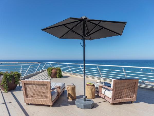 Aquila Porto Rethymno : photo 2 de la chambre suite penthouse