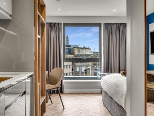 Roomzzz Edinburgh : photo 5 de la chambre studio standard