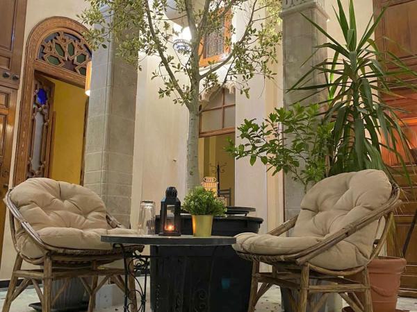 RIAD LALLA ZINEB : photo 2 de la chambre chambre deluxe
