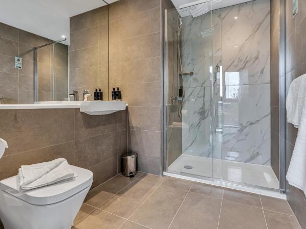 Roomzzz Edinburgh : photo 7 de la chambre chambre lit king-size deluxe