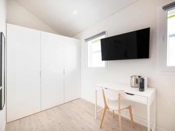 Lisbon Oriente Suites by Olala Homes : photo 7 de la chambre chambre double supérieure