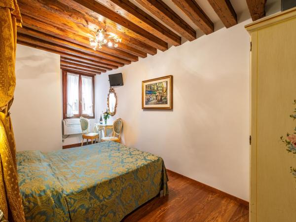 Hotel Al Vagon : photo 2 de la chambre chambre double classique