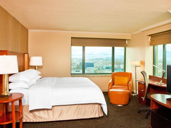 Sheraton Boston Hotel : photo 6 de la chambre suite avec 1 lit king-size et 1 canapé-lit - Étage supérieur