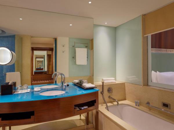 ITC Maurya, a Luxury Collection Hotel, New Delhi : photo 1 de la chambre chambre lit king-size exclusive club exécutif - Étage club