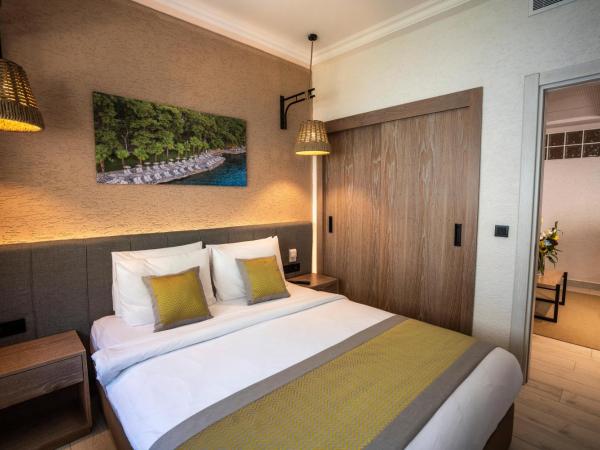 Labranda Mares Marmaris Hotel : photo 4 de la chambre bungalow 2 chambres - vue sur jardin