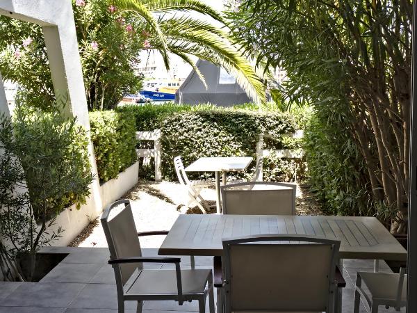 Rivages d'Ulysse Port Camargue : photo 3 de la chambre appartement 1 chambre avec alcôve (4 adultes + 2 enfants)