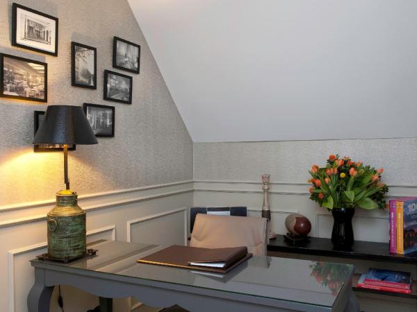 El Avenida Palace : photo 9 de la chambre suite tibidabo