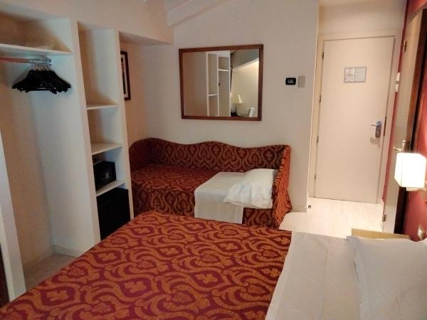 Savoia Hotel Country House Bologna : photo 2 de la chambre chambre triple