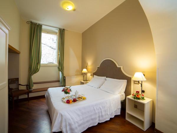 Hotel Fortuna : photo 10 de la chambre chambre double standard