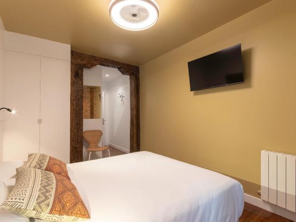 Victorooms : photo 3 de la chambre chambre double avec balcon extérieur