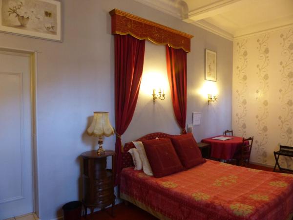Hôtel du Fiacre : photo 4 de la chambre chambre double - 25m²