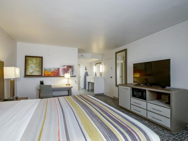 Country Inn & Suites by Radisson, New Orleans I-10 East, LA : photo 3 de la chambre chambre lit king-size - non-fumeurs