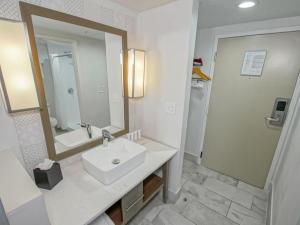 Country Inn & Suites by Radisson, New Orleans I-10 East, LA : photo 1 de la chambre chambre lit king-size - non-fumeurs