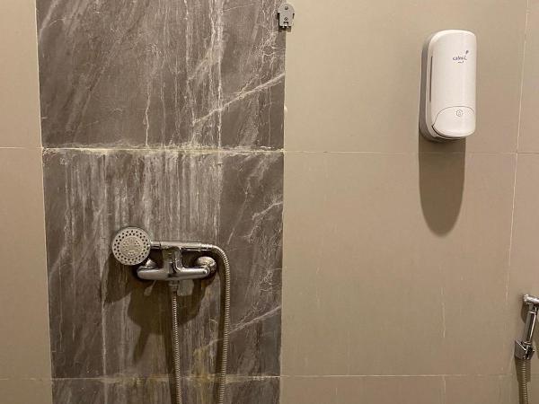 RedDoorz At Sukomanunggal Surabaya : photo 2 de la chambre chambre double supérieure