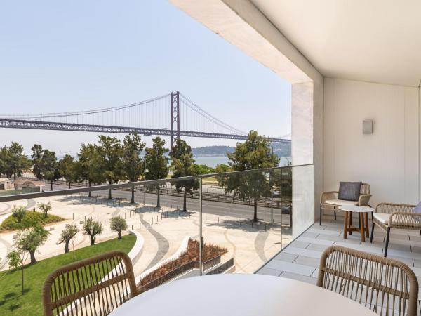 Hyatt Regency Lisbon : photo 2 de la chambre appartement regency 2 chambres - vue sur rivière