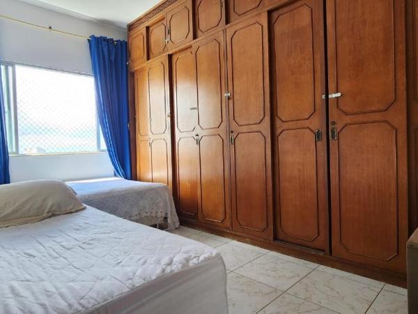 Apartamento Vitória Vista ao Mar : photo 2 de la chambre chambre triple