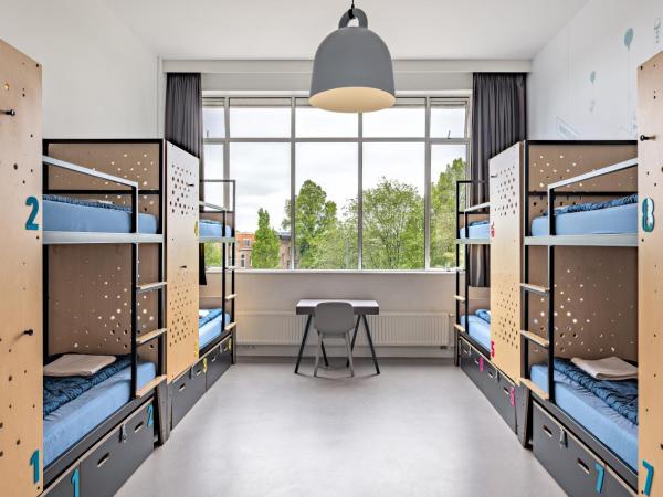 Stayokay Hostel Amsterdam Oost : photo 1 de la chambre lit dans dortoir mixte de 8 lits