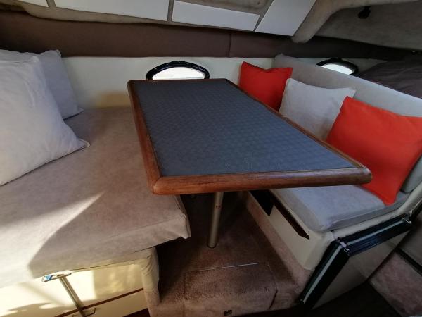 Dormir sur un yacht insolite : photo 4 de la chambre mobile home