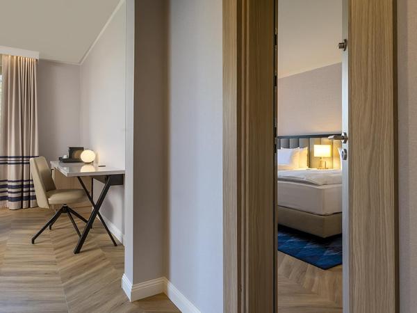DoubleTree by Hilton Berlin Ku'damm : photo 8 de la chambre chambres familiales communicantes 