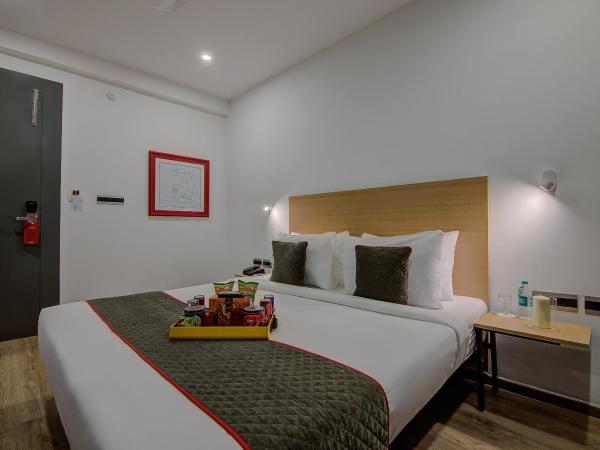 Townhouse 040 Global Village Tech Park Near Kengeri Bus Terminal Metro Station : photo 8 de la chambre chambre triple classique