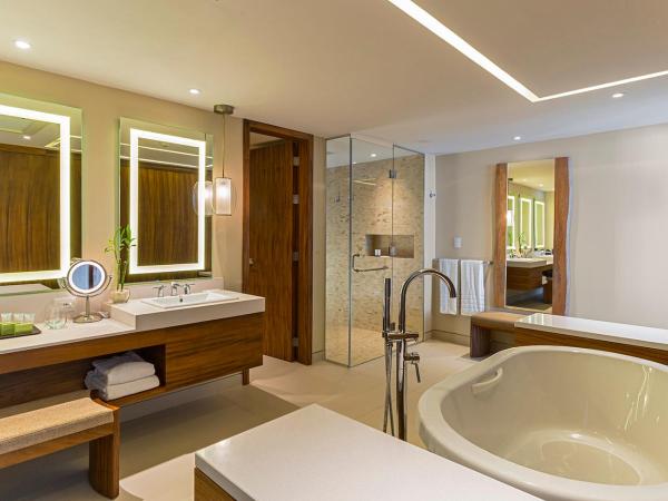 The Westin Cozumel : photo 2 de la chambre suite 1 chambre lit king-size - plus spacieuse - vue sur océan - dernier Étage