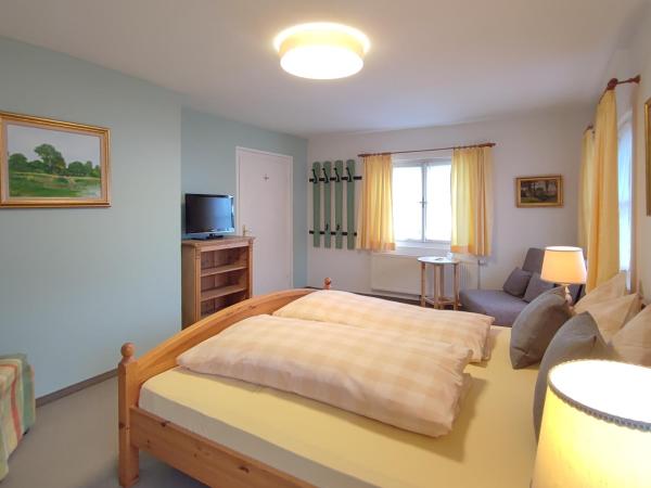 Koller, Pension Haus : photo 6 de la chambre chambre familiale avec douche 