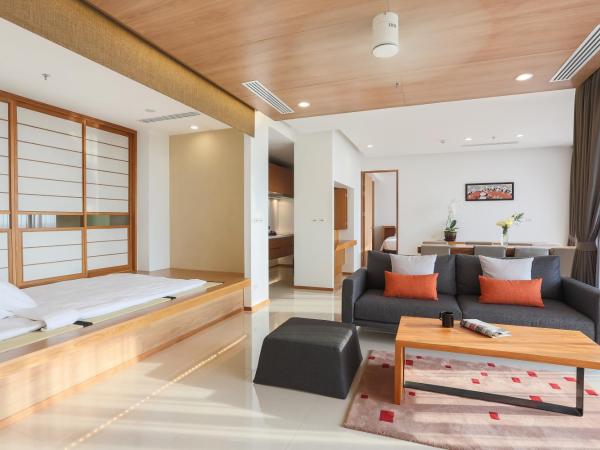 Eastin Tan Hotel Chiang Mai : photo 2 de la chambre two bedroom penthhouse