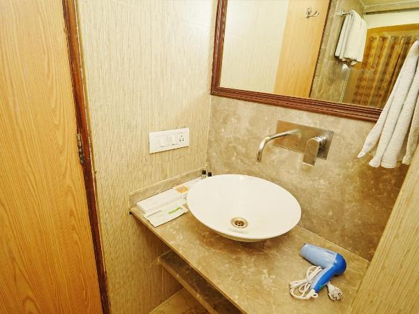 Hotel Atulyaa Taj : photo 1 de la chambre chambre lits jumeaux deluxe