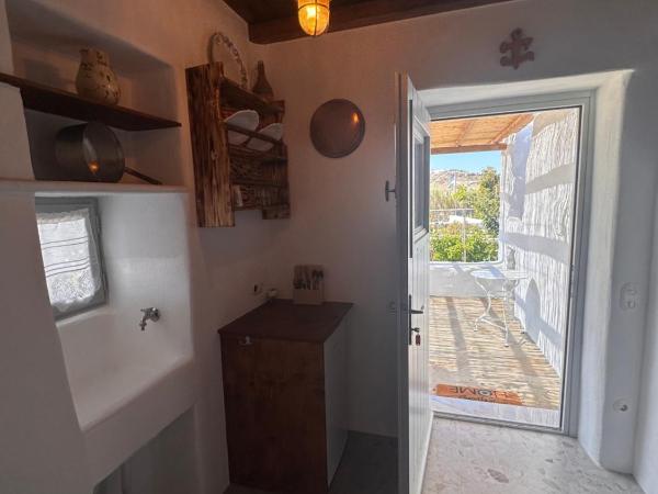 Rizes Mykonos - Folklore Farmstead : photo 3 de la chambre chambre double avec salle de bains privative