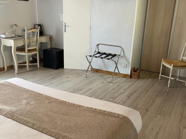 Hôtel Le Médiéval Palais des Papes : photo 6 de la chambre chambre double classique