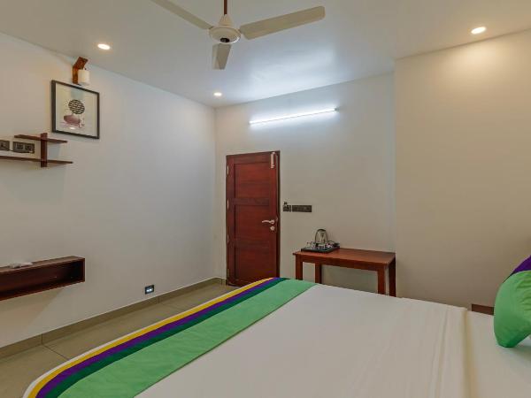 Treebo Amigos Residency : photo 4 de la chambre chambre double supérieure