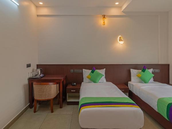 Treebo Amigos Residency : photo 4 de la chambre chambre double standard