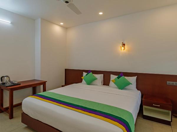 Treebo Amigos Residency : photo 1 de la chambre chambre double supérieure