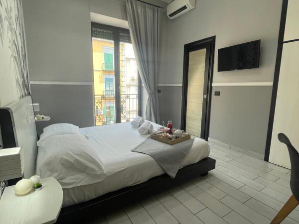 Parthenope Rooms : photo 6 de la chambre chambre double supérieure