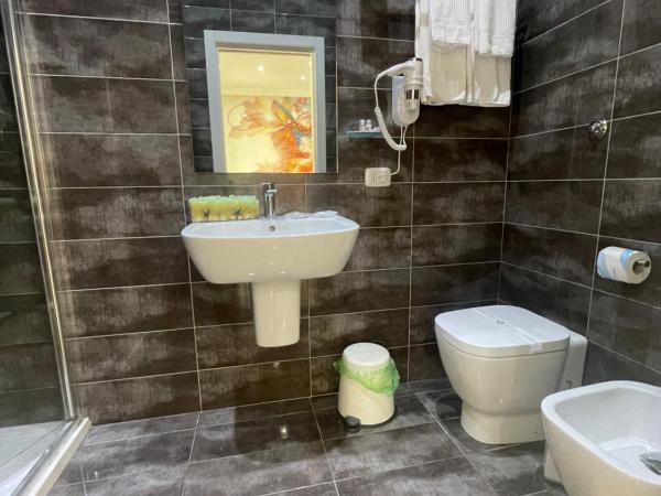 Parthenope Rooms : photo 7 de la chambre suite junior avec balcon