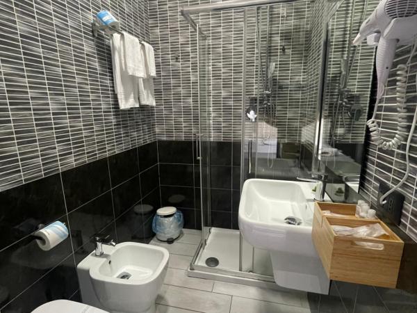 Parthenope Rooms : photo 6 de la chambre chambre double standard