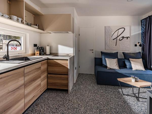 Porton Nature Hideouts : photo 7 de la chambre maison de vacances familiale 1 module avec piscine