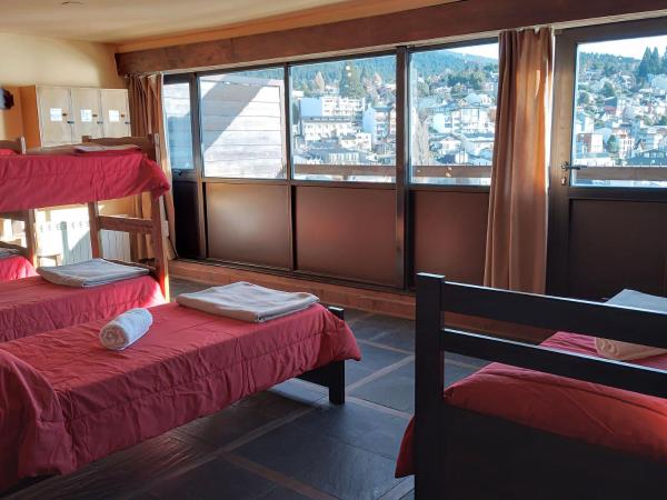 Hospedaje Penthouse 1004 : photo 3 de la chambre lit dans dortoir mixte de 6 lits