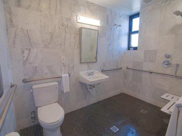 Hotel Belleclaire Central Park : photo 3 de la chambre chambre deluxe 1 lit queen-size - accessible aux personnes à mobilité réduite